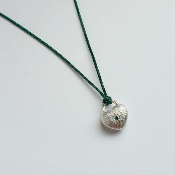 Silber Herz Anhänger mit Brillant Diamant mit Halsband Grün