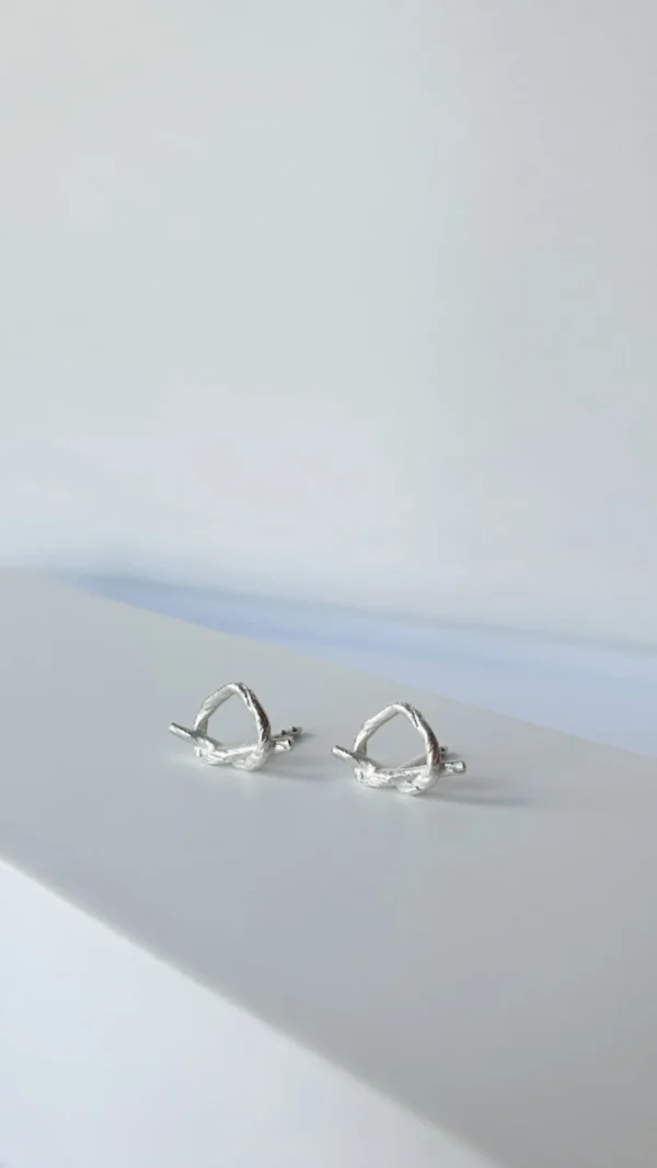 Zarte Herz-Ohrstecker aus 925 Silber