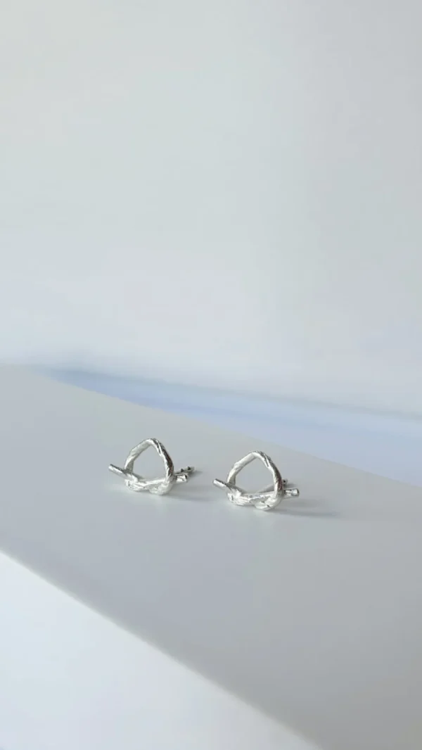 Zarte Herz-Ohrstecker aus 925 Silber